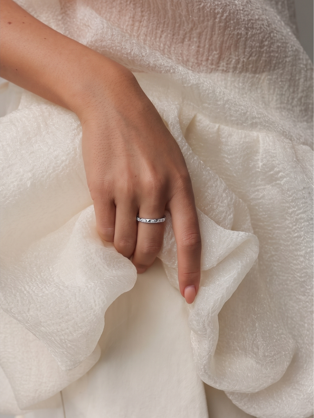 Geometric Pyramid Eternity Band – 925 Sterling Silver Ring with White Zircon, Platinum Plated