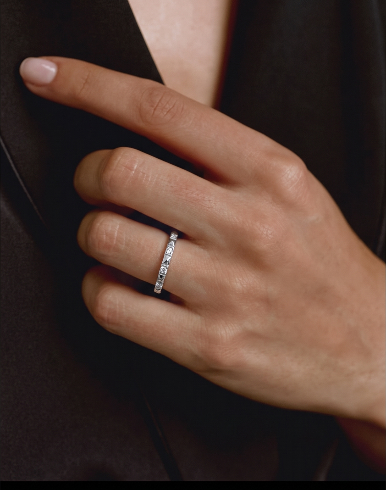 Geometric Pyramid Eternity Band – 925 Sterling Silver Ring with White Zircon, Platinum Plated